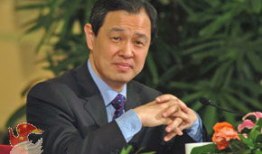 李肇星照片,外交官的微笑与智慧