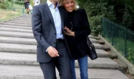 一龙老婆照片简历,美貌与才华并存的健身达人