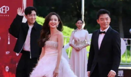 小明星大跟,揭秘娱乐圈的潮流风向标