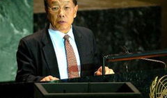 李肇星照片,外交官的微笑与智慧