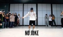 斗鱼女主播串丝袜被封