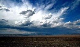 新疆戈壁滩的资料,荒漠中的奇迹之地